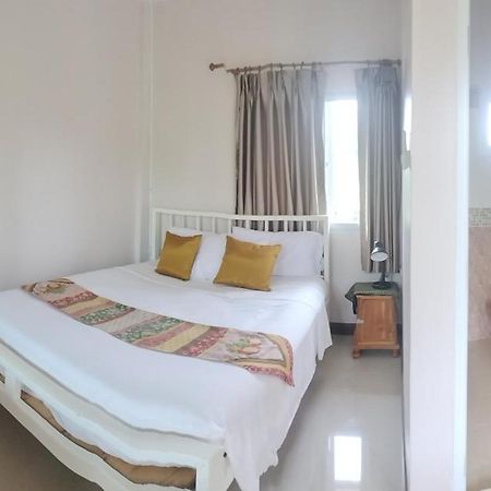 M-Plus Homestay 수코타이 외부 사진