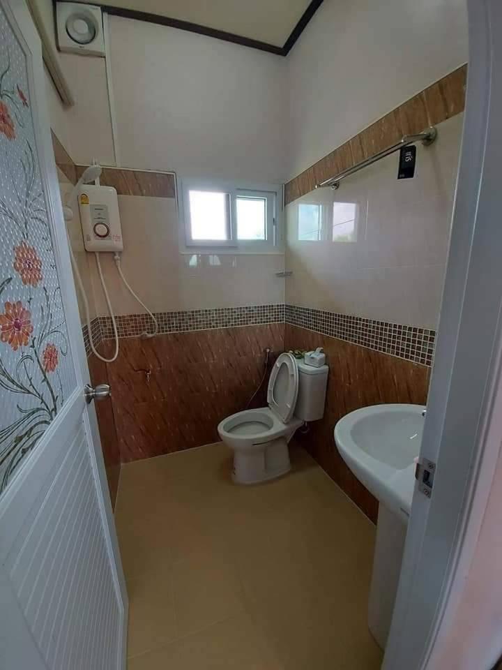 M-Plus Homestay 수코타이 외부 사진