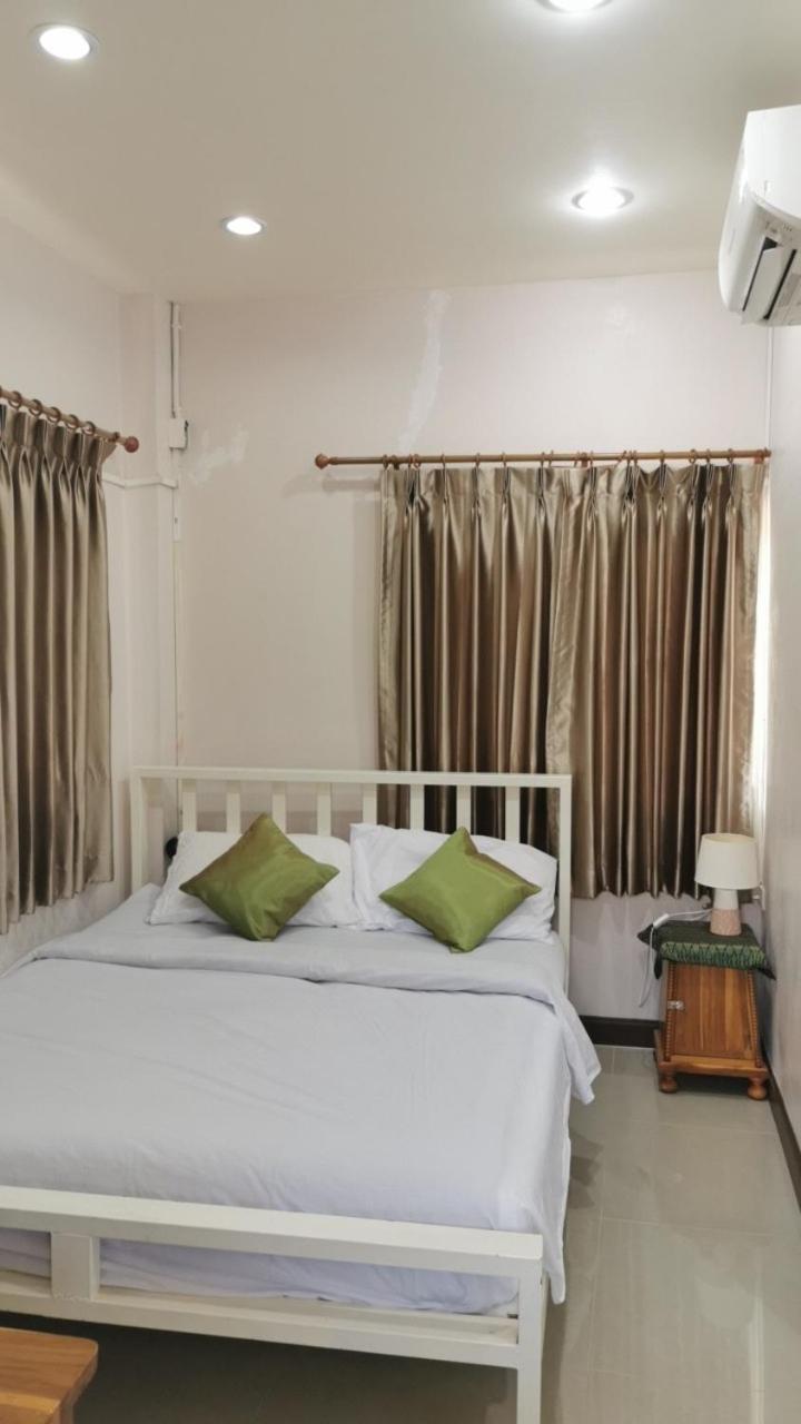 M-Plus Homestay 수코타이 외부 사진