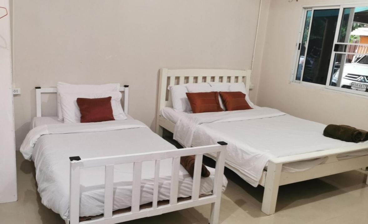M-Plus Homestay 수코타이 외부 사진